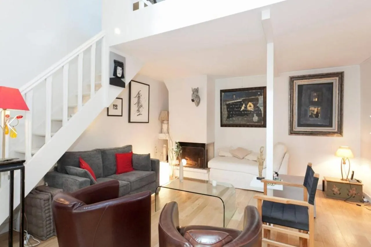 Beautiful 1 Bedroom In * פריז